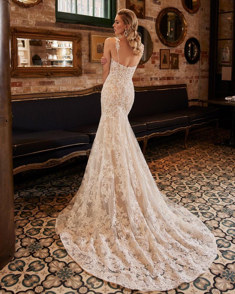 La22242 vintage lace wedding dress with lace straps and long train2